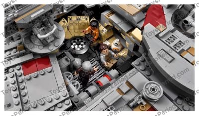 LEGO Dish 6 x 6 with SW Millennium Falcon Cockpit (Solid Studs